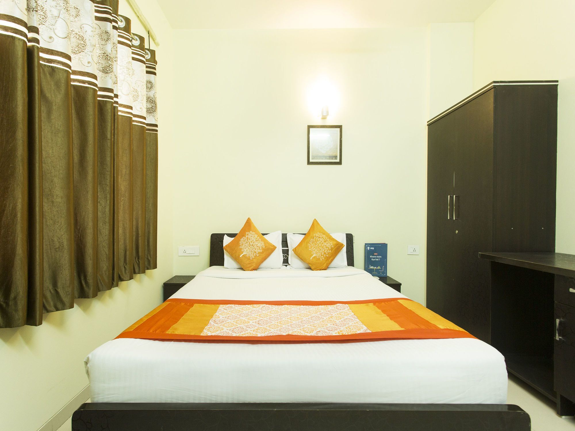 Hotel E Serai Pune Ngoại thất bức ảnh